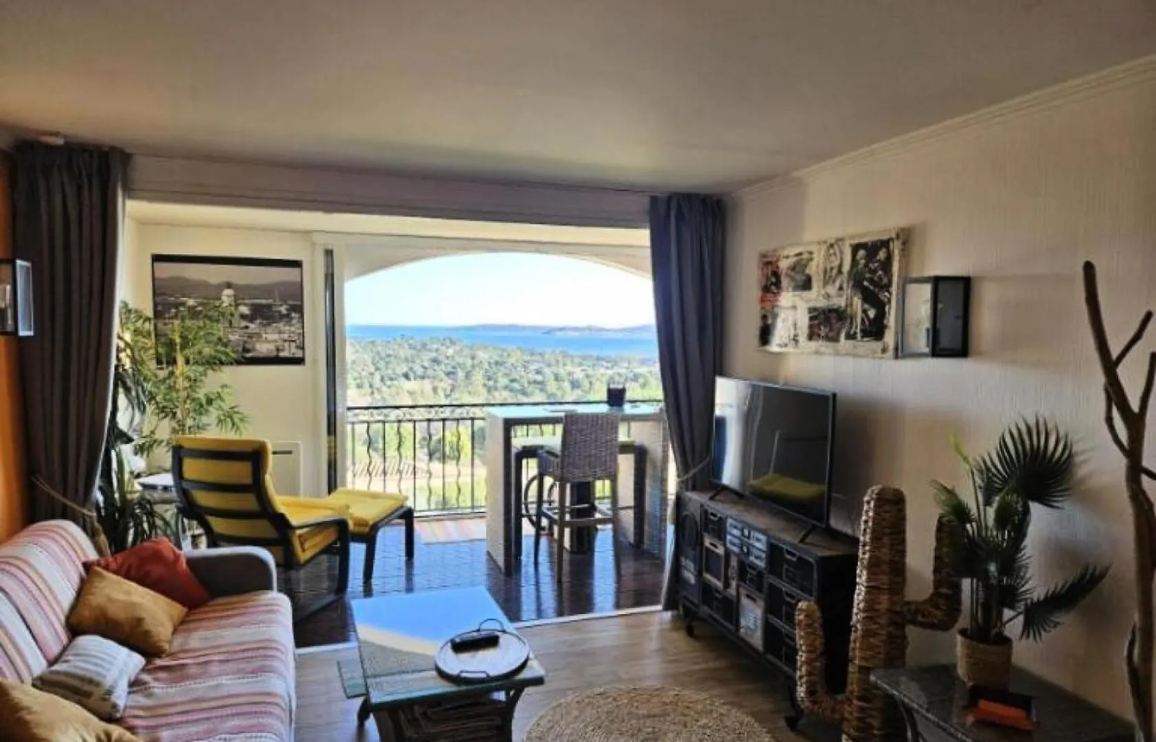 Les Appartements Aux Restanques Du Golfe De St Tropez - Maeva Home - Appartement 2 Pieces 4 Personnes Avec Une Magnifique Vue Mer - Prestige - Super Home Mae-1035 Grimaud 0*,  Γαλλία